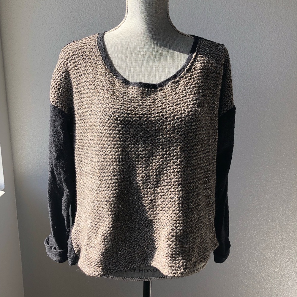 Zara Trafaluc Knit Pull Over Sweater Size Medium